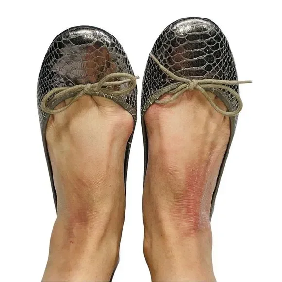 AE Silver Metallic Snakeskin Ballet Flats, Size 8 - Picture 3 of 11